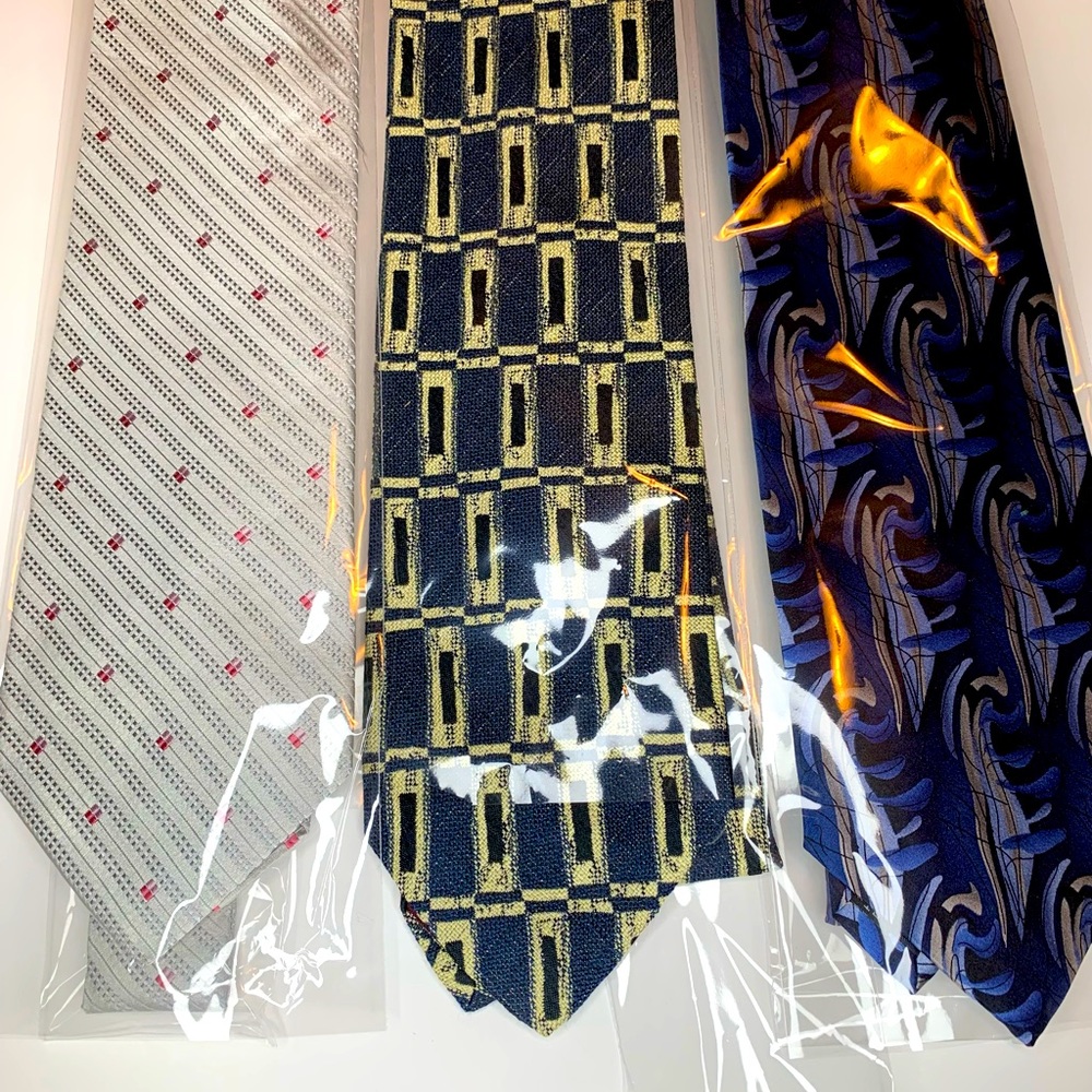 BUY 1 GET 2 FREE! NEW Brand Name Men’s Neck Tie 100% Silk